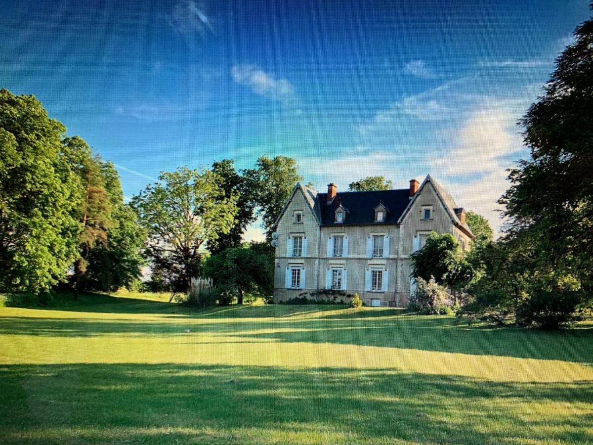 Le Donjon D'Anthon Bed & Breakfast ภายนอก รูปภาพ