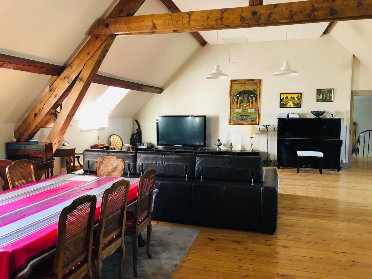 Le Donjon D'Anthon Bed & Breakfast ภายนอก รูปภาพ